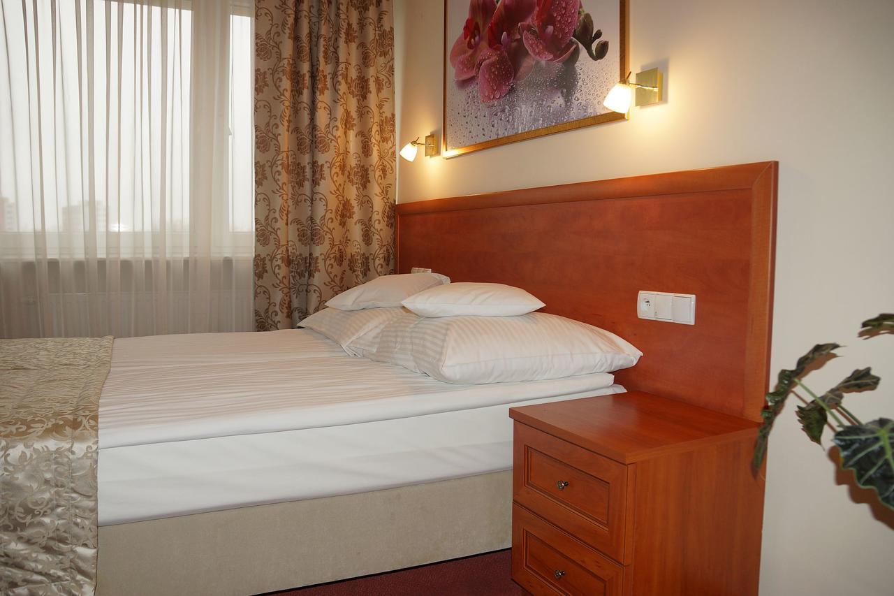 Hotel Bosir 비아위스토크 외부 사진